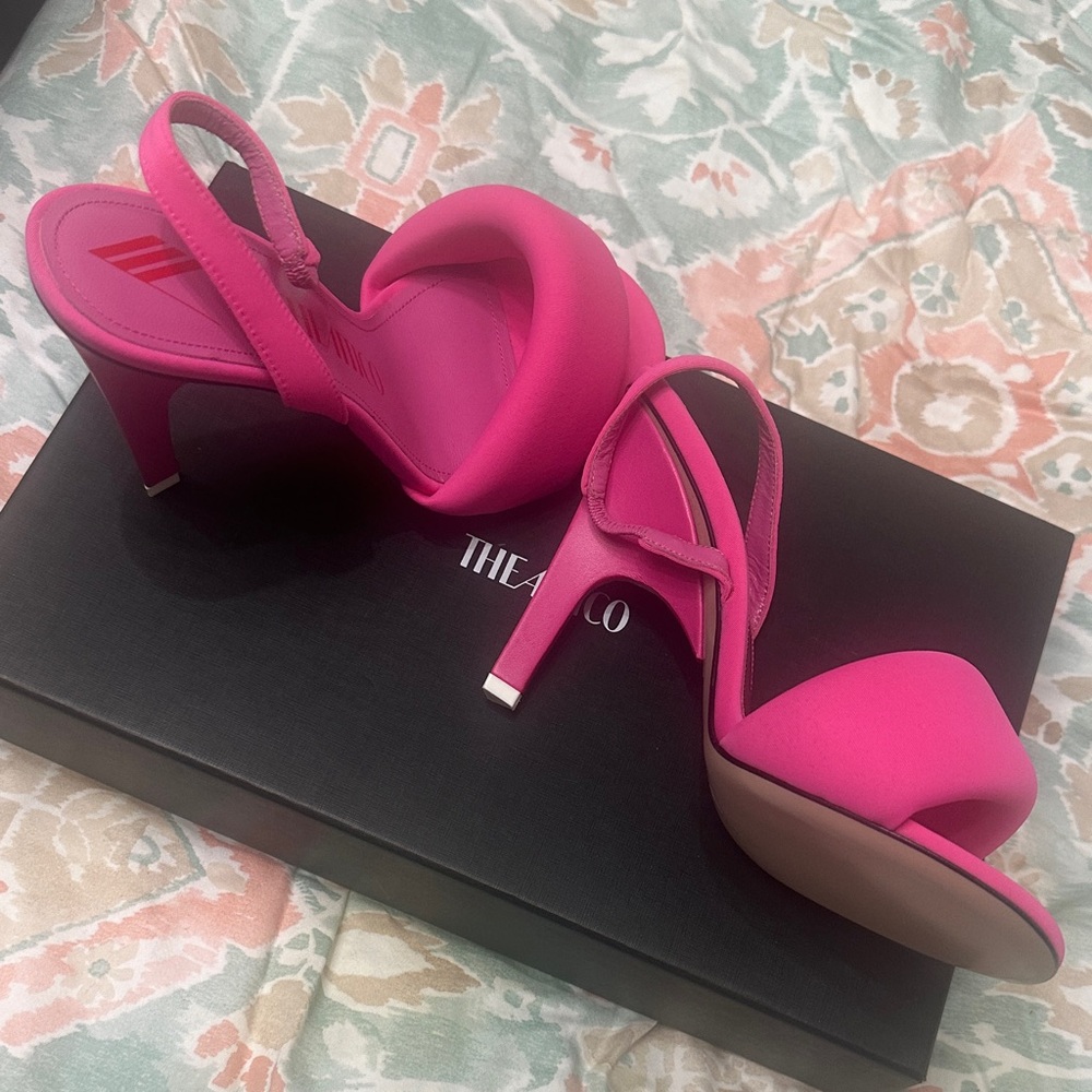 The Attico Vibrant Pink Heels - Picture 3 of 4